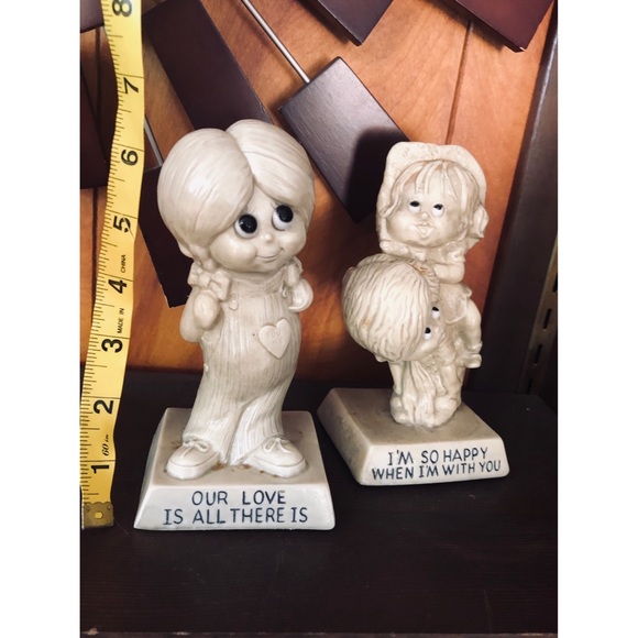Set of TWO 1971 vtg resin statues - Picture 3 of 7